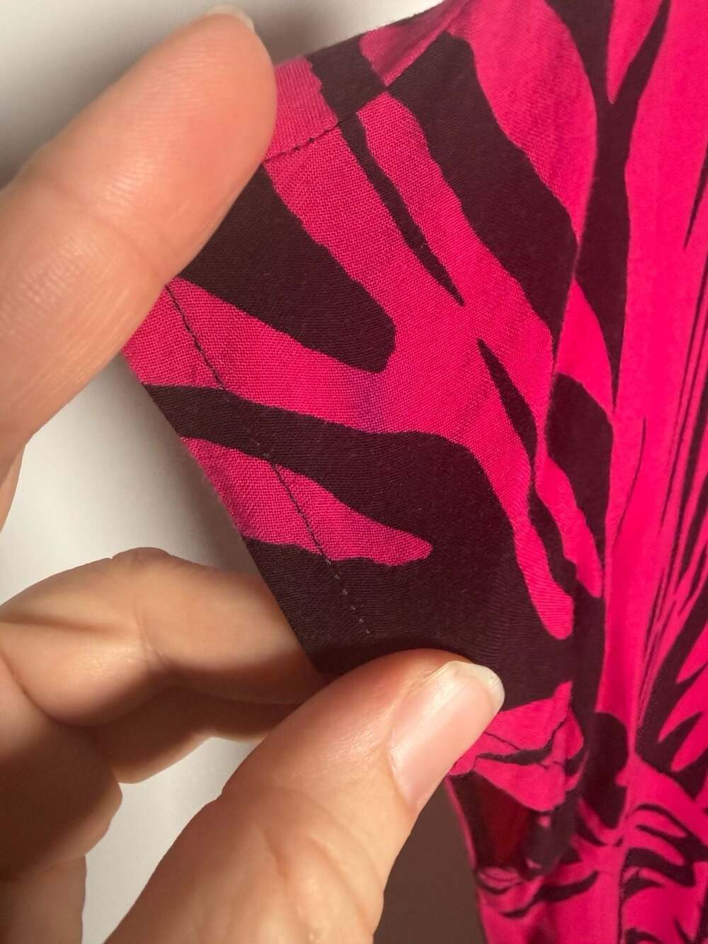 Joni Blair Vintage Pink and Black Abstract Print Dress Size 9 - Picture 5 of 9